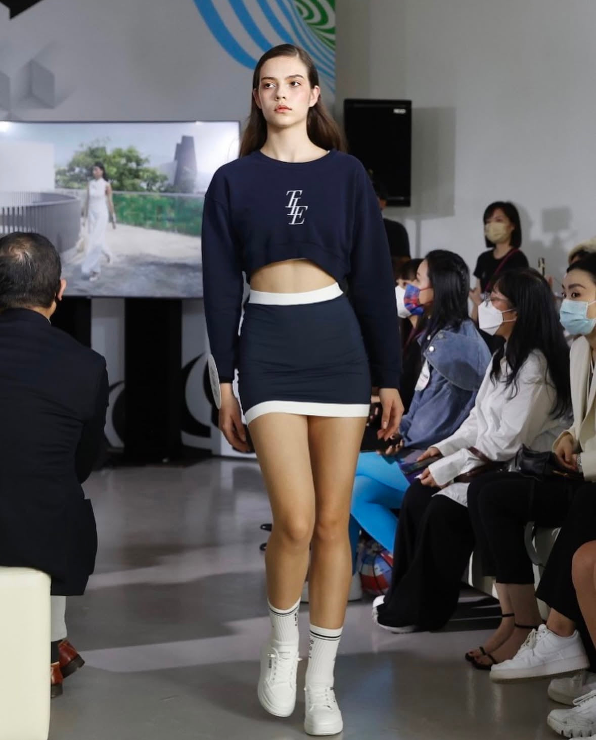 Logo Crop Sweatshirt