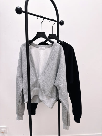 Sweat Shine V-neck Pullover