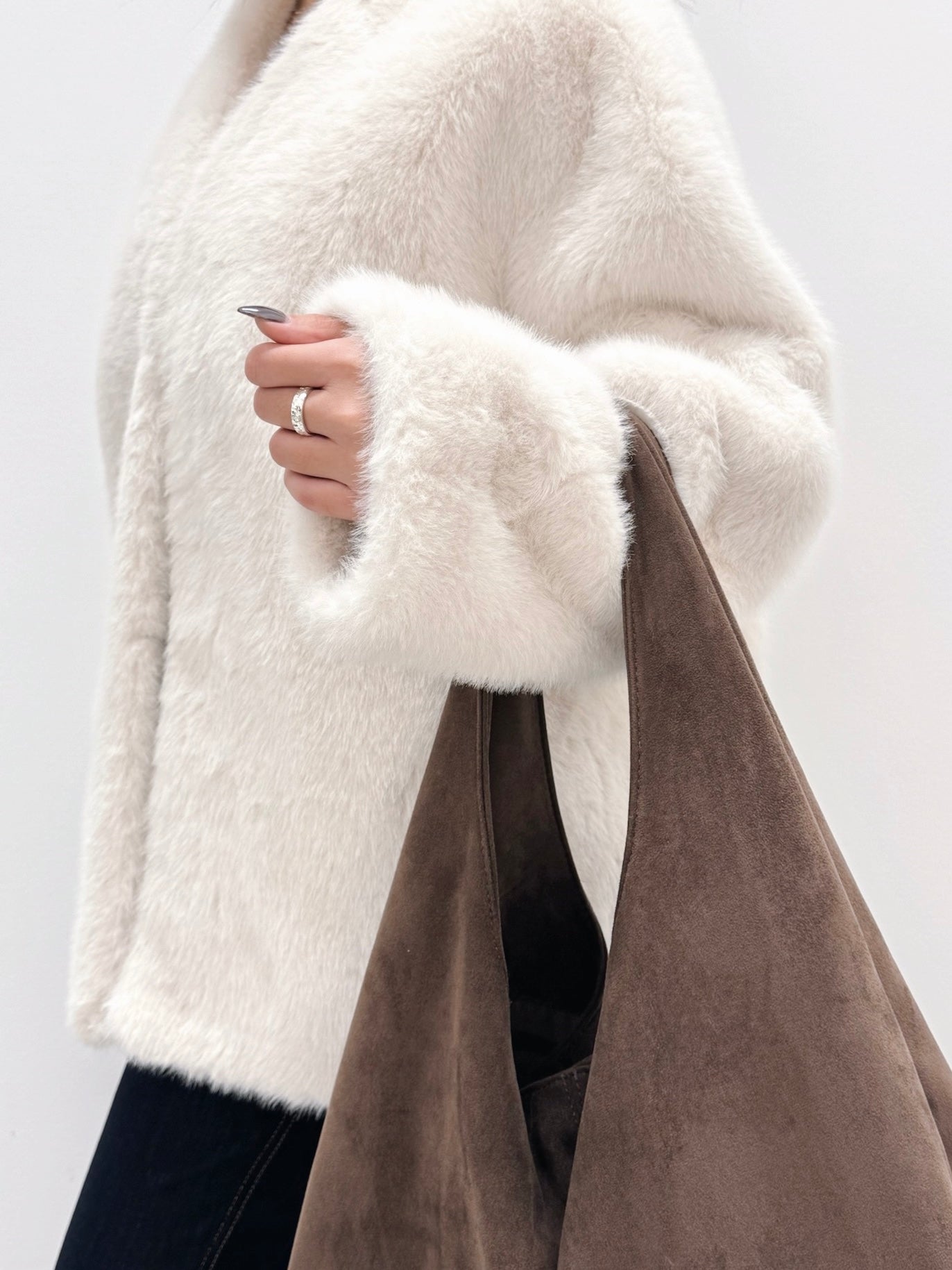 [PREMIUM] Snow Smasher Faux Fur Jacket