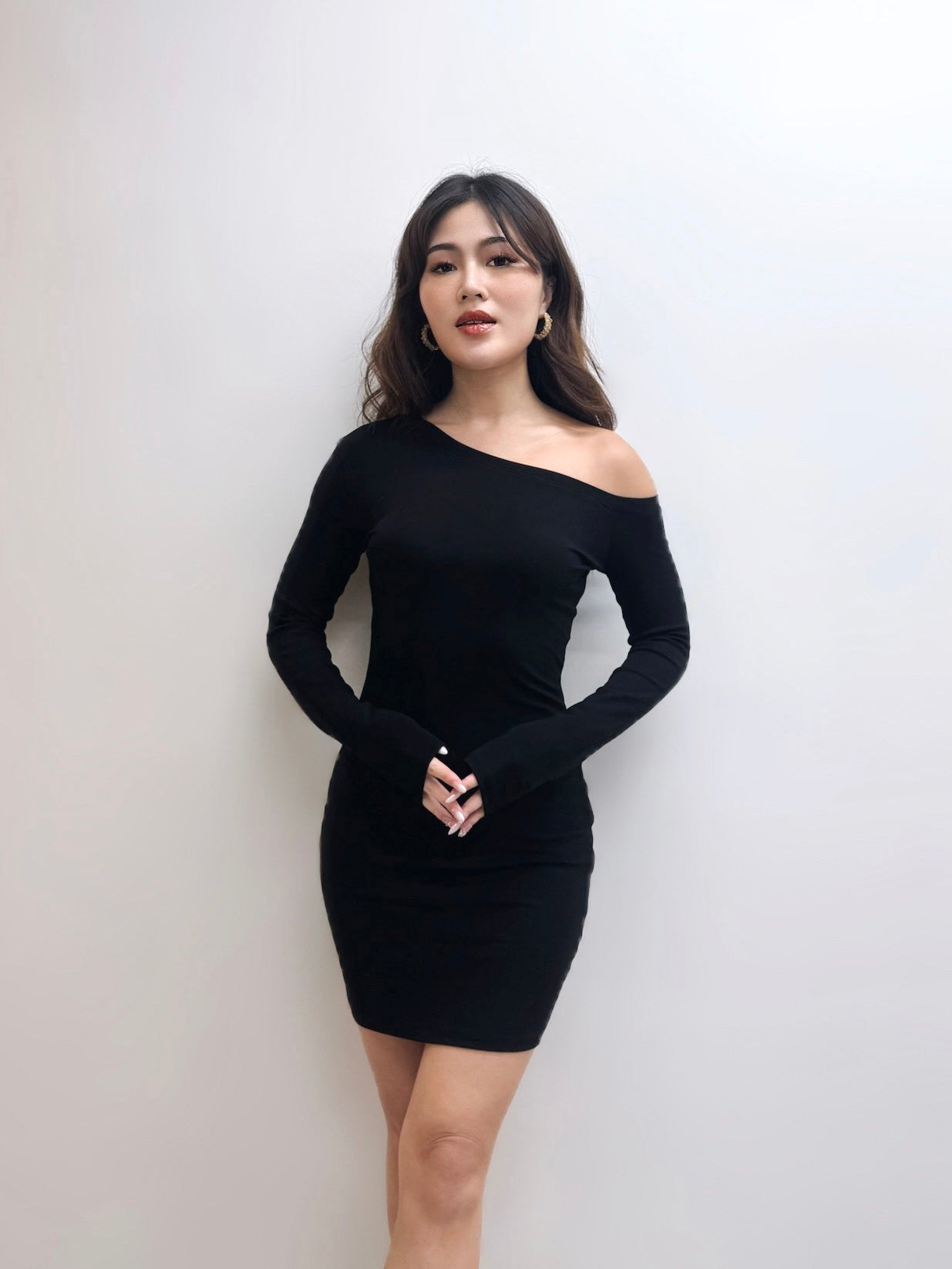 Exquisite Off-shoulder Mini Dress