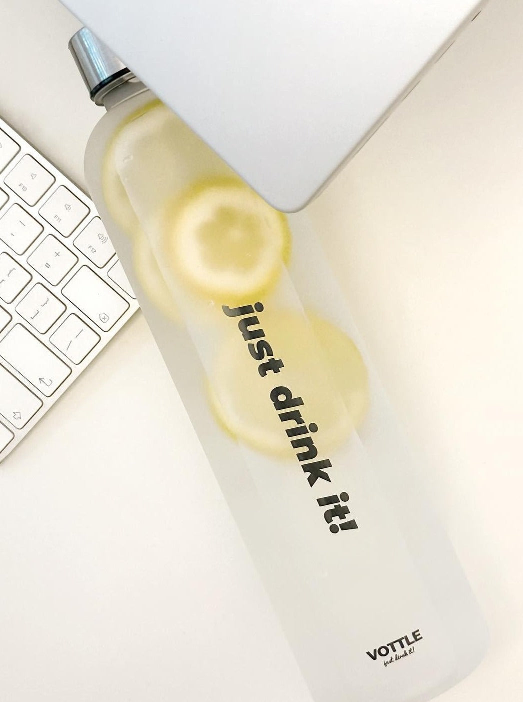 "Just Drink it" Time Bottle (1L)